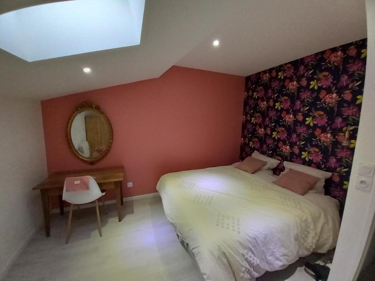Tres Bel Appartement Кондриё Экстерьер фото