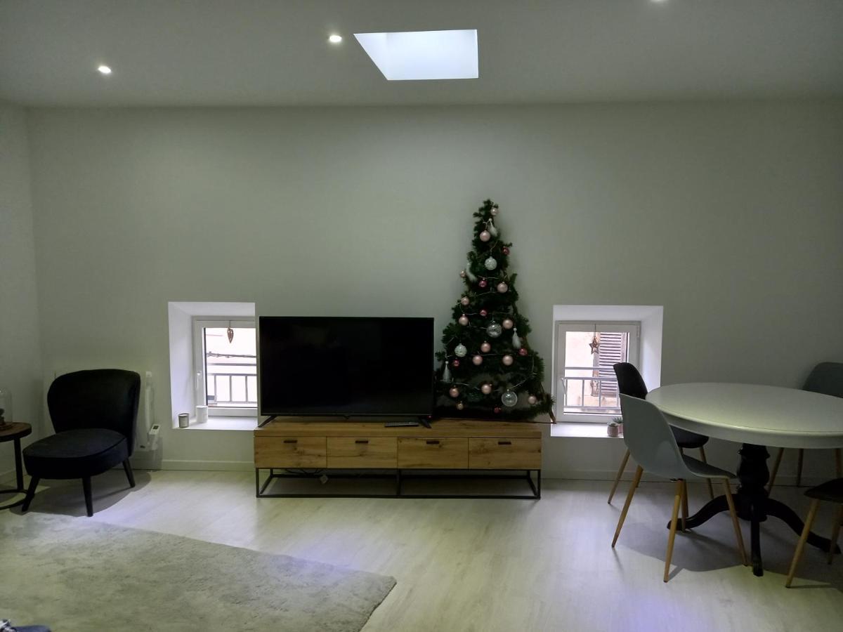 Tres Bel Appartement Кондриё Экстерьер фото